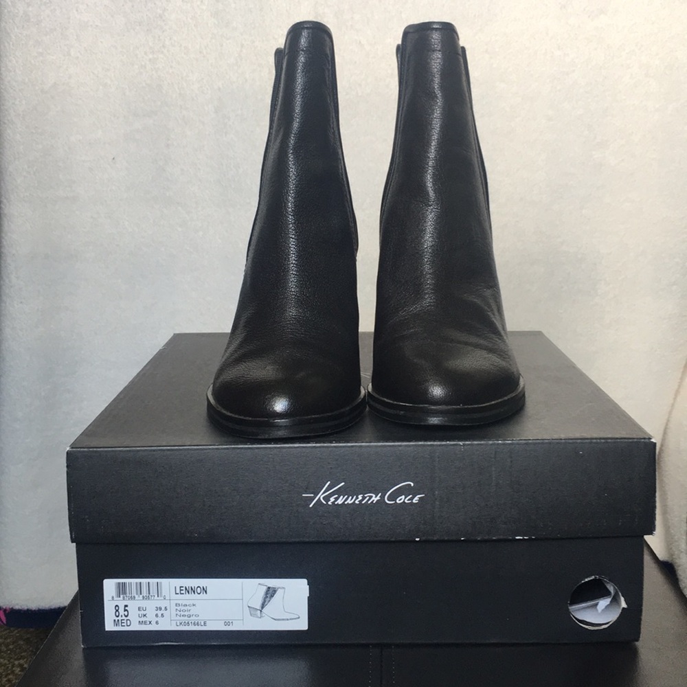 Ankle boots